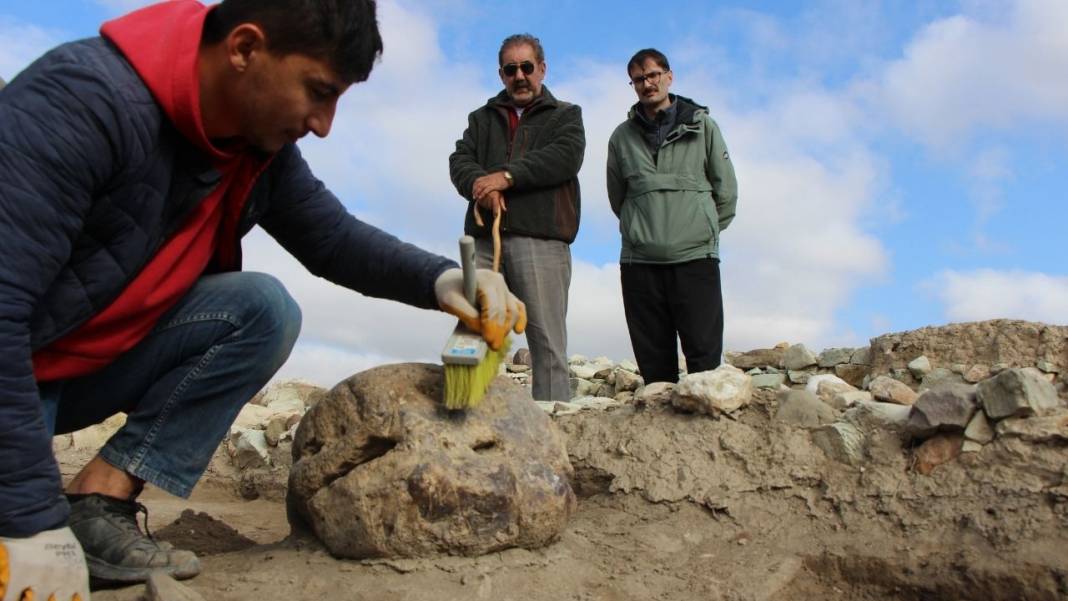 Herkes buraya akın edecek! Türkiye'de yapılan kazılarda bir ilk: 2600 yıllık eser şaşkına çevirdi 3